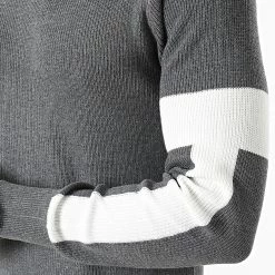 Promo 😉 Pull G1909 Gris Blanc de Classic Series 💯 7 Promo 😉 Pull G1909 Gris Blanc de Classic Series 💯 -Classic Series Soldes classic series 332022 G1909 GREY 20220811T152538 02