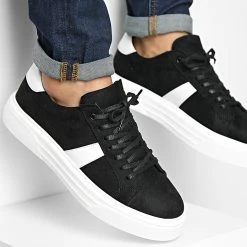 Bon marché 🤩 Baskets 560 Black White de Classic Series ✔️