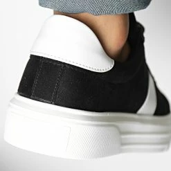 Bon marché 🤩 Baskets 560 Black White de Classic Series ✔️ -Classic Series Soldes classic series 335427 560 02 SUET SIYAH 20220906T142657 04