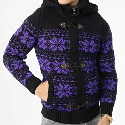 Meilleur prix ❤️ Gilet Capuche 3001 Bleu Marine Violet de Classic Series ❤️ -Classic Series Soldes classic series 336747 3001 BLUE 20220912T155412 03