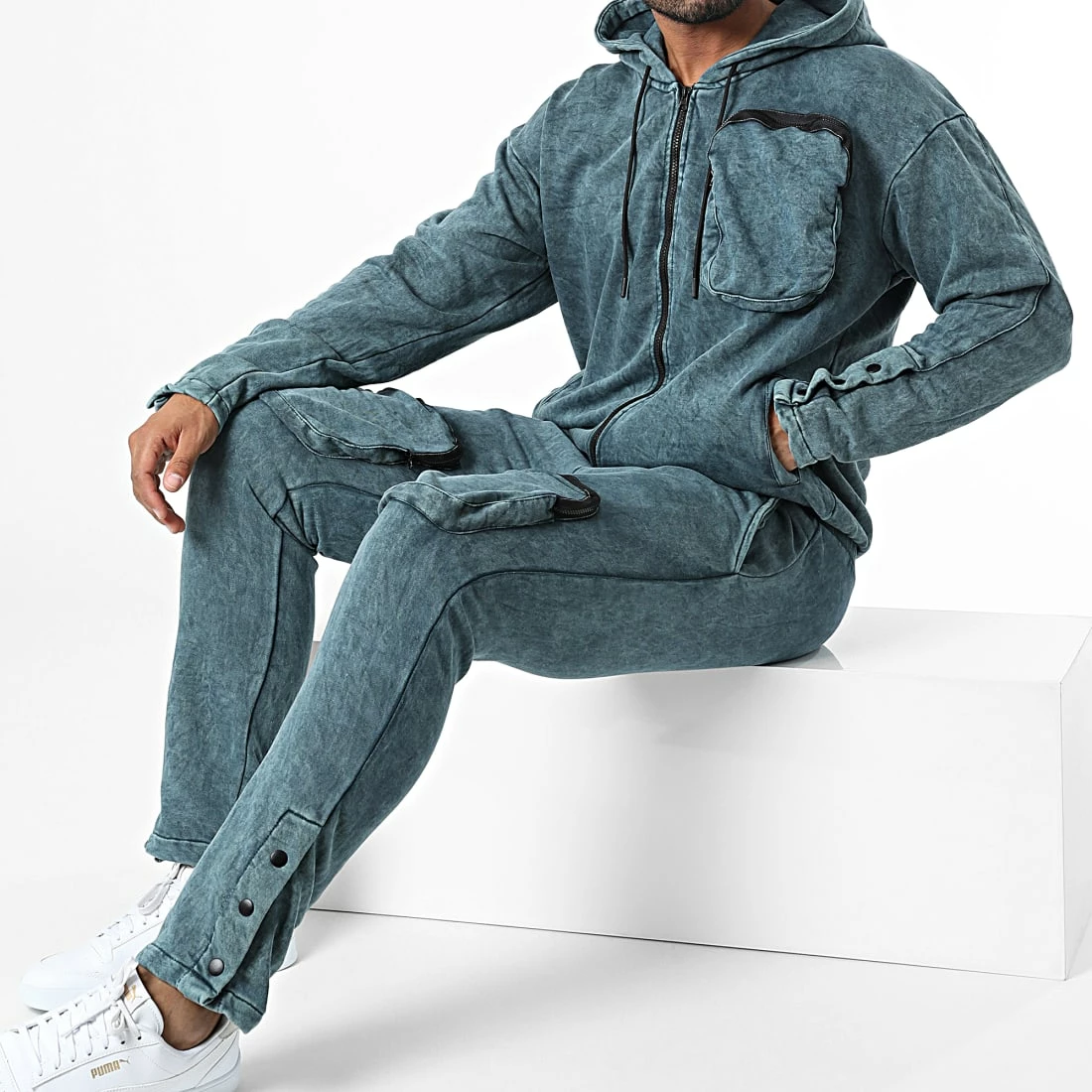 De gros 🛒 Ensemble De Survetement GK-1089T Gris Ardoise de Classic Series 🌟 3 De gros 🛒 Ensemble De Survetement GK-1089T Gris Ardoise de Classic Series 🌟