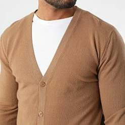 Tout neuf 😍 Gilet 6744 Marron de Classic Series ✨ -Classic Series Soldes classic series 337007 6744 CAMEL 20220915T151825 02