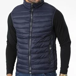 Top 10 😍 Doudoune Sans Manches ZH68 Bleu Marine de Classic Series ✨ -Classic Series Soldes classic series 338152 ZH68 61 DEEP BLUE 20220922T152420 03