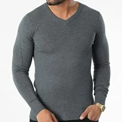 Grosses soldes 🔥 Pull J662 Gris Anthracite Chiné de Classic Series 👏 8 Grosses soldes 🔥 Pull J662 Gris Anthracite Chiné de Classic Series 👏 -Classic Series Soldes classic series 338154 J662 9 20220922T152007 03