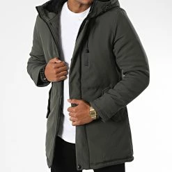 De gros 🔥 Parka Capuche 9329 Vert Kaki de Classic Series ✔️