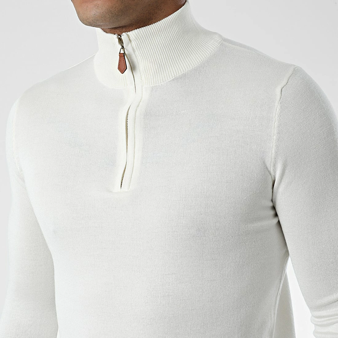 Nouveau 💯 Pull Col Zippé J666 Beige Clair de Classic Series ⌛ 4 Nouveau 💯 Pull Col Zippé J666 Beige Clair de Classic Series ⌛ – Image 2