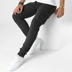 De gros ✨ Pantalon Cargo 7685 Noir Délavé de Classic Series 🎉 -Classic Series Soldes classic series 338656 7685 4 20221010T155340 03