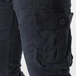 Nouveau 👍 Pantalon Cargo 7685 Bleu Marine de Classic Series 😉 7 Nouveau 👍 Pantalon Cargo 7685 Bleu Marine de Classic Series 😉 -Classic Series Soldes classic series 338658 7685 3 20221017T152106 02