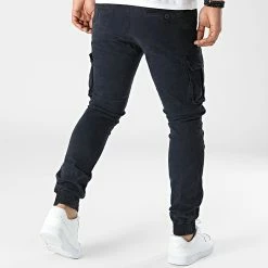 Nouveau 👍 Pantalon Cargo 7685 Bleu Marine de Classic Series 😉 9 Nouveau 👍 Pantalon Cargo 7685 Bleu Marine de Classic Series 😉 -Classic Series Soldes classic series 338658 7685 3 20221017T152108 04