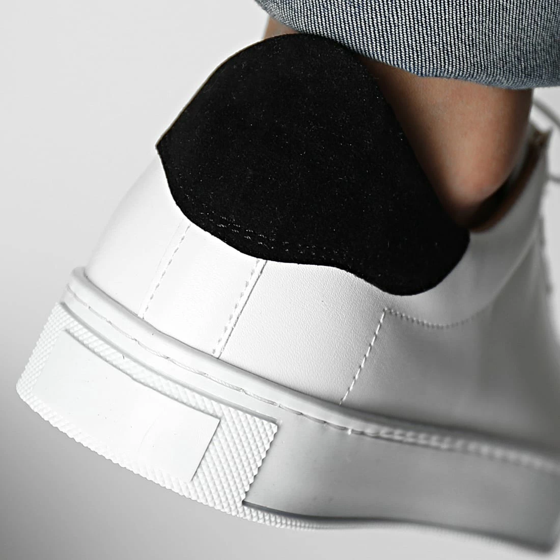 Meilleur prix 💯 Baskets MLS-15008 White Black de Classic Series 🤩 6 Meilleur prix 💯 Baskets MLS-15008 White Black de Classic Series 🤩 – Image 4