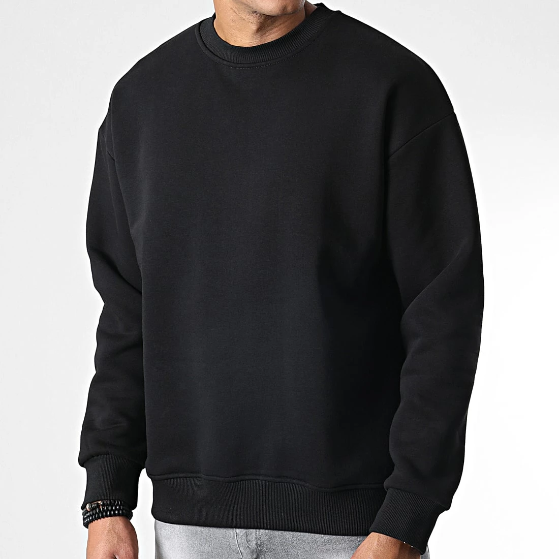 Meilleure vente 🔥 Sweat Crewneck 8902 Noir de Classic Series 👏 3 Meilleure vente 🔥 Sweat Crewneck 8902 Noir de Classic Series 👏