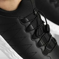 Le moins cher 👏 Baskets 975 Black White de Classic Series ✨ -Classic Series Soldes classic series 344741 975 BLK WHITE 20221102T145922 02