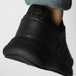 Vente flash 🎁 Baskets 975 Black Black de Classic Series 🎁 -Classic Series Soldes classic series 344746 975 BLK BLK 20221102T150402 04