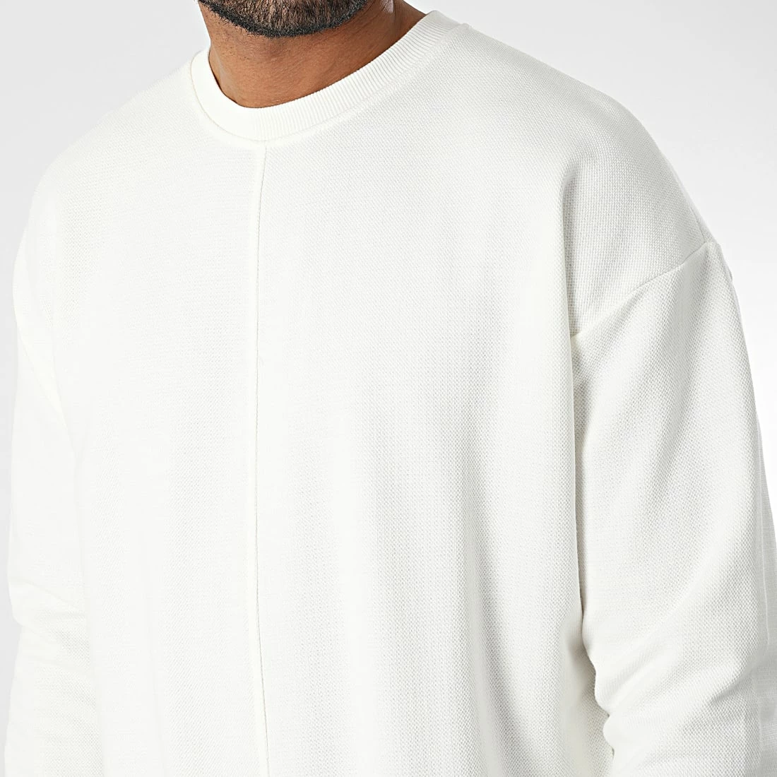 De gros 😍 Sweat Crewneck 8900 Blanc de Classic Series 🤩 4 De gros 😍 Sweat Crewneck 8900 Blanc de Classic Series 🤩 – Image 2