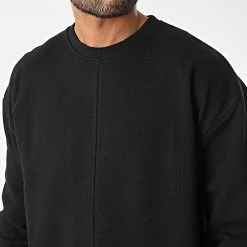 Grosses soldes 🛒 Sweat Crewneck 8900 Noir de Classic Series 💯 -Classic Series Soldes classic series 346022 8900 001 20221031T123423 02