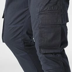 Meilleure affaire ⌛ Pantalon Cargo DP9090 Bleu Marine de Classic Series ❤️ -Classic Series Soldes classic series 347283 DP9090 008 20221124T090725 02
