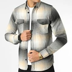 Promo ❤️ Surchemise Carreaux Y-2042 Beige Noir de Classic Series ❤️ 8 Promo ❤️ Surchemise Carreaux Y-2042 Beige Noir de Classic Series ❤️ -Classic Series Soldes classic series 348613 Y 2042 04 20221128T141114 03