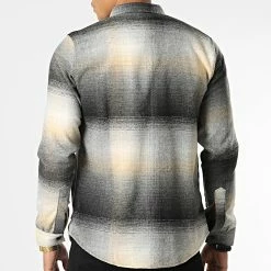 Promo ❤️ Surchemise Carreaux Y-2042 Beige Noir de Classic Series ❤️ 9 Promo ❤️ Surchemise Carreaux Y-2042 Beige Noir de Classic Series ❤️ -Classic Series Soldes classic series 348613 Y 2042 04 20221128T141116 04