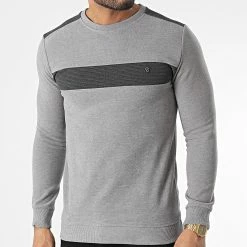 Bon marché 🎉 Sweat Crewneck RBL6212 Gris Clair Chiné de Classic Series 🥰 -Classic Series Soldes classic series 348695 RBL6212 TAS 20221125T151301 03