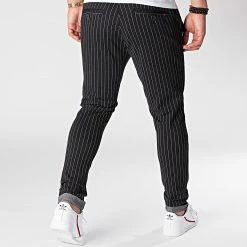 Meilleure vente 🎉 Pantalon A Rayures Ponte Roma Noir de Classic Series 🎁 -Classic Series Soldes denim project 218350 DP7001 BLACK WHITE PIN 20200511T190816 04