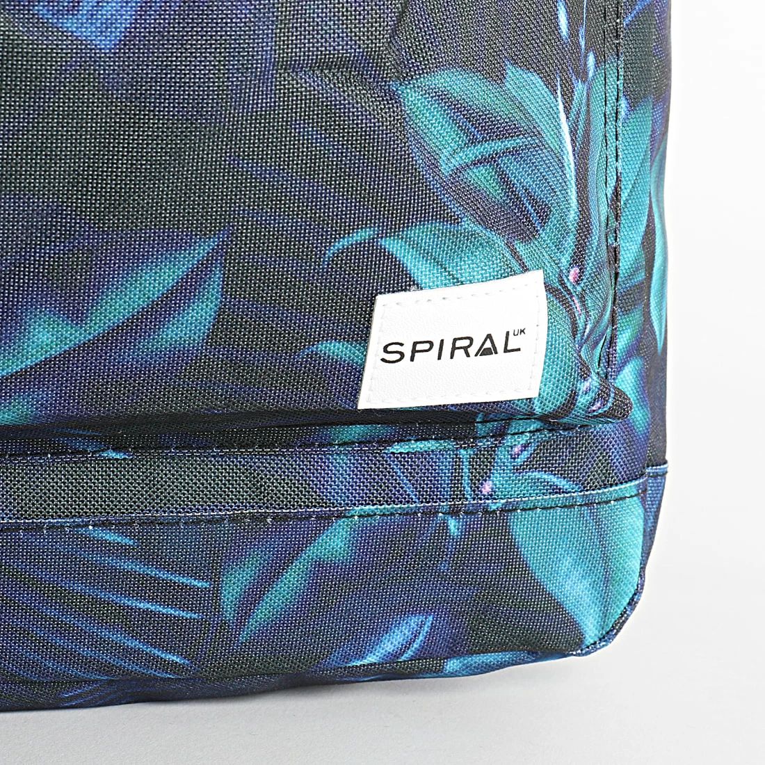 Acheter 🎉 Sac A Dos 1419 Midnight Botanical Bleu Marine de Classic Series 🎉 4 Acheter 🎉 Sac A Dos 1419 Midnight Botanical Bleu Marine de Classic Series 🎉 – Image 2